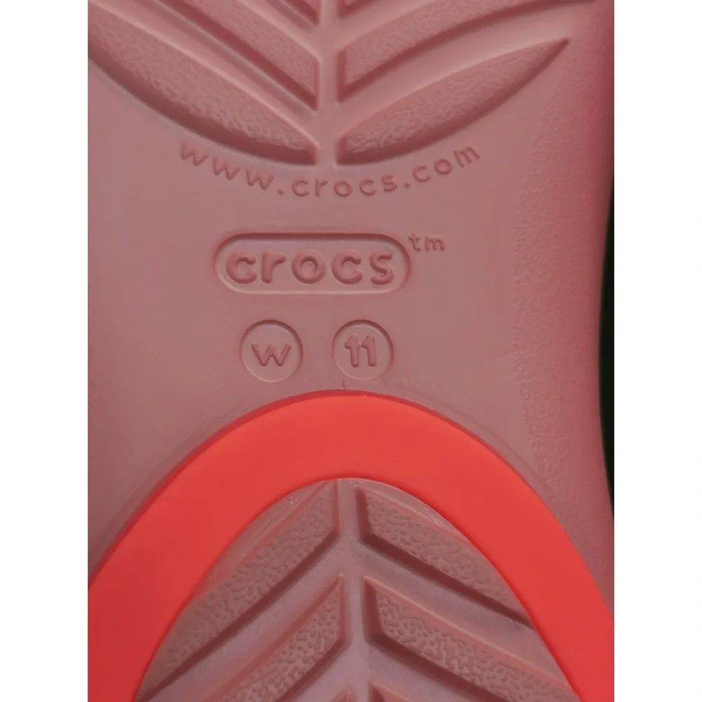 Crocs Serena Flower Embellished Flip Sandal Womens Siz 11 Bright Coral/Melon NEW